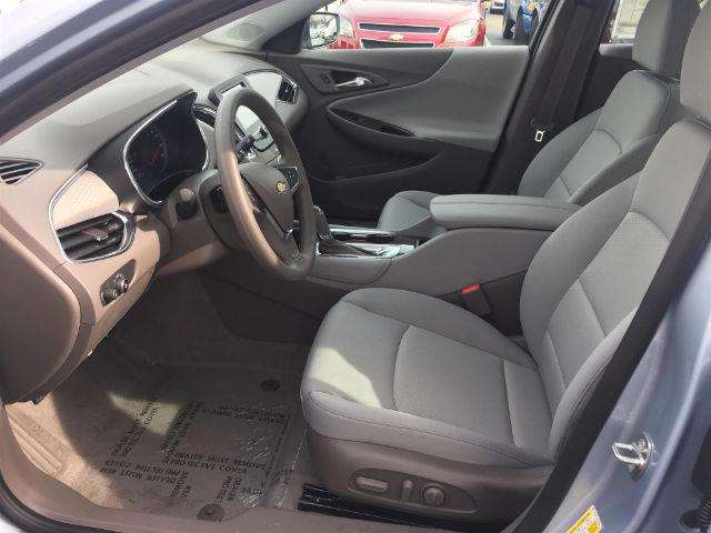 Chevrolet Malibu 2017 photo 12